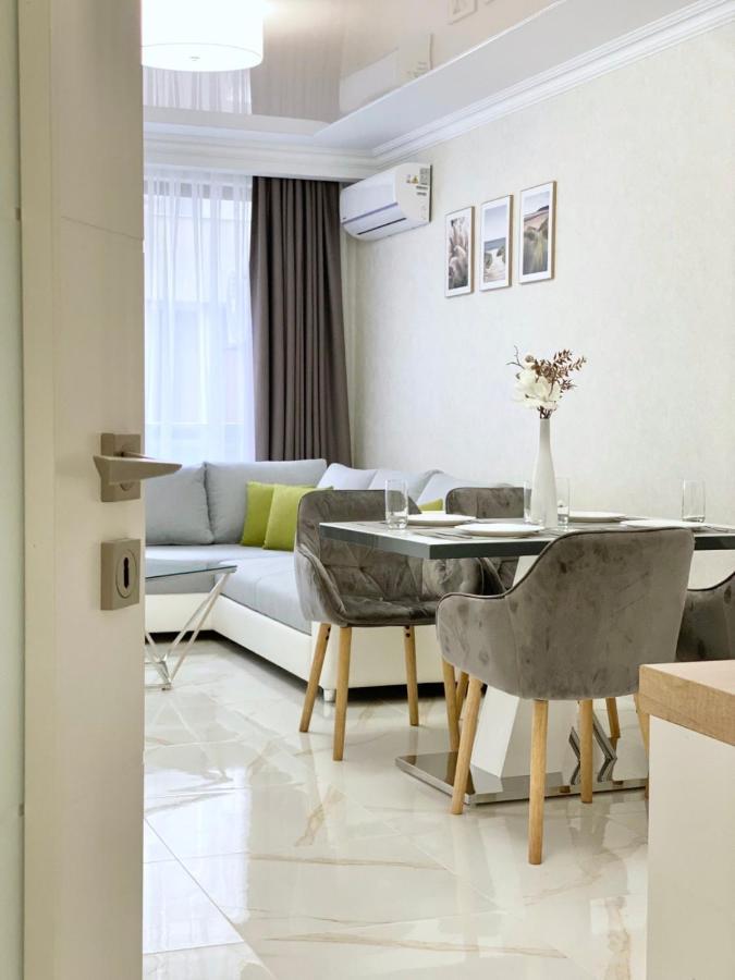 Sea View Apartment With Free Parking Pomorie Eksteriør bilde